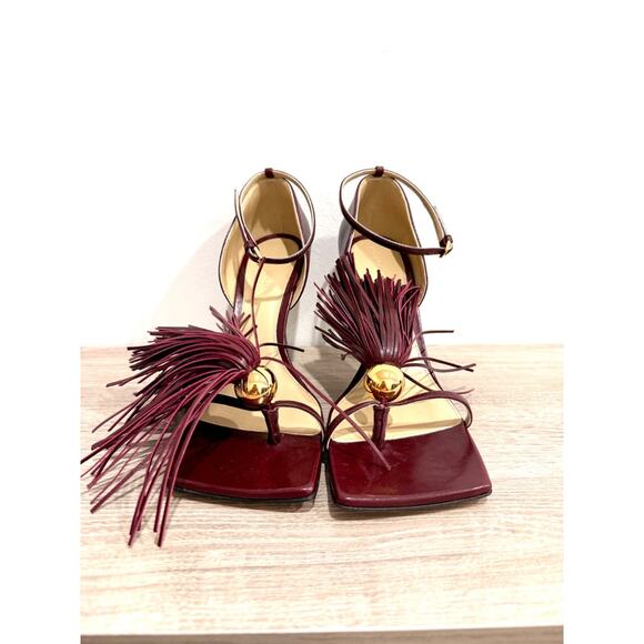 NWT Bottega Veneta Stretch Leather Tassel Accent Thong Sandals Cherry 40 / US 10 - Picture 4 of 8